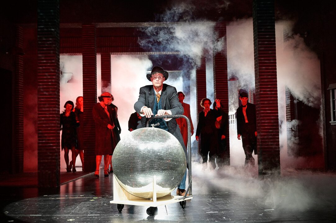 Staatsoper Stuttgart, Das Stuttgarter Ballett und Schauspiel Stuttgart Motiv 